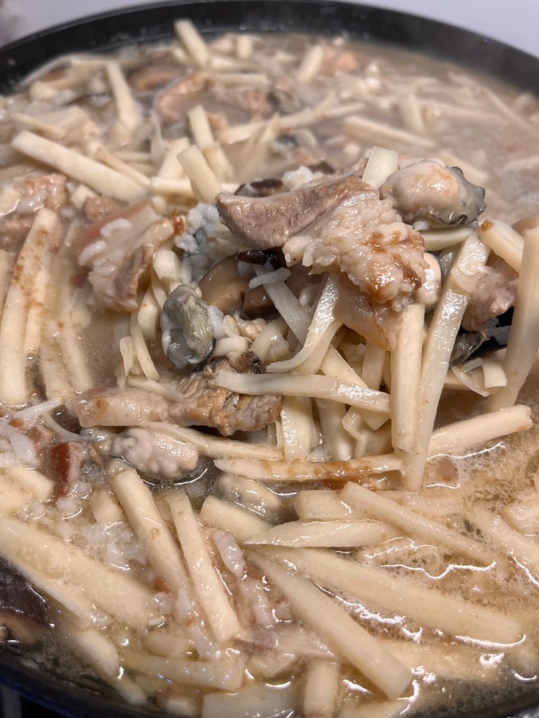 松美市場淼鑫水產王功蚵煮成的家常蚵粥